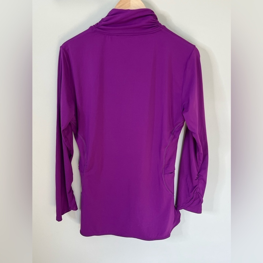 Title Nine Purple Pullover Long Sleeve Athletic Top Size Large Runs Small - Picture 2 of 7